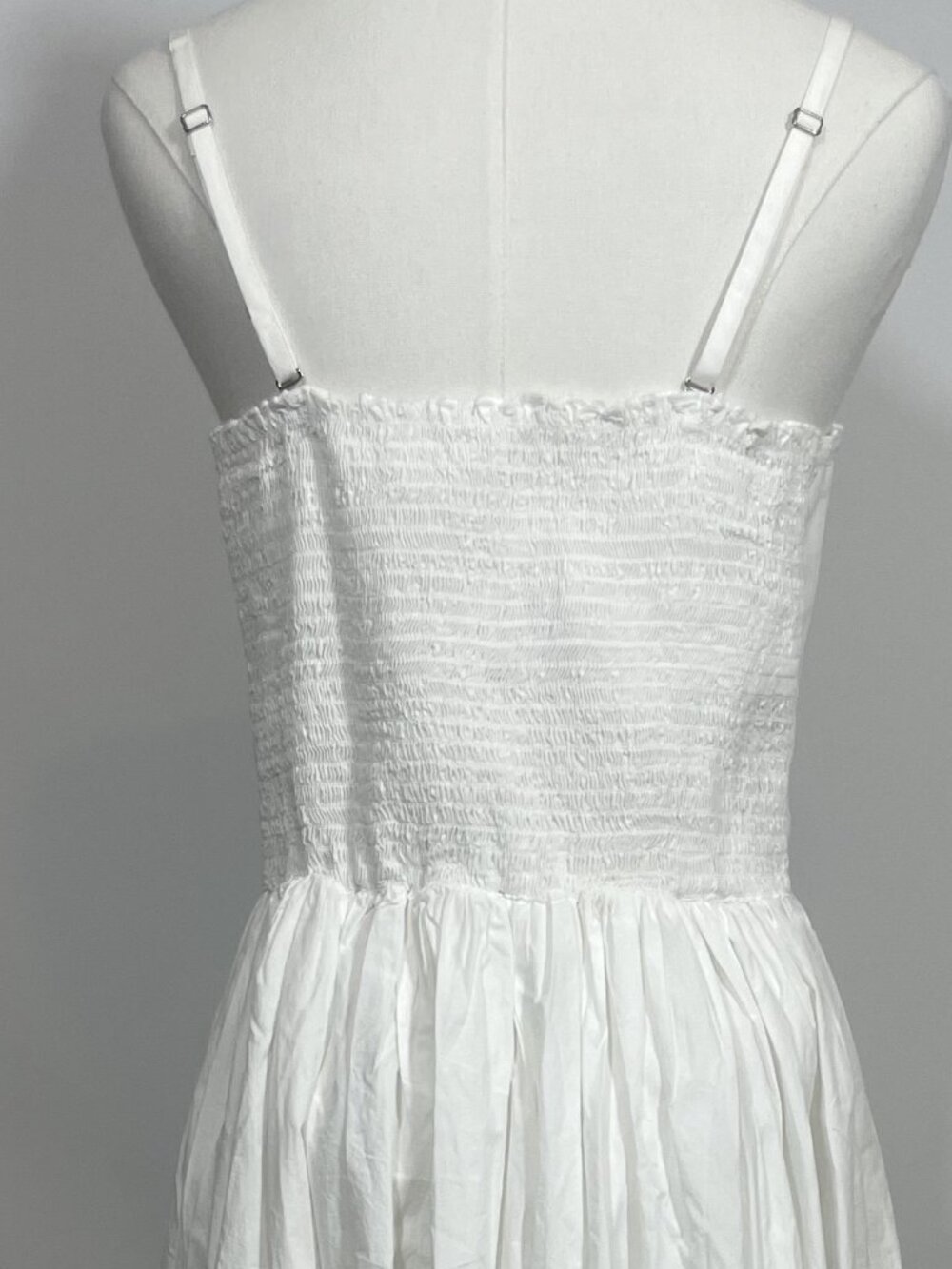 ✨ NWT Free People "Lilah" White Pleated Tube Smocked Button Midi Dress Size XL ✨ - Picture 4 of 6